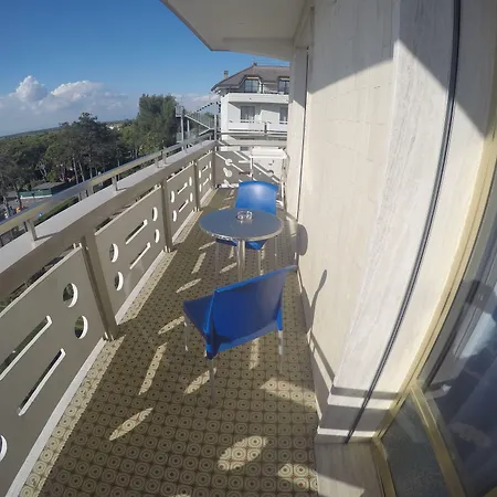 شقة فندقية Zenith كاوْرلي