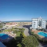 Апарт-отель Zenith 3*