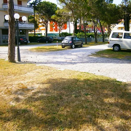 Apartahotel Zenith 3*