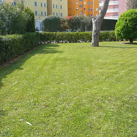 Zenith Aparthotel 3*