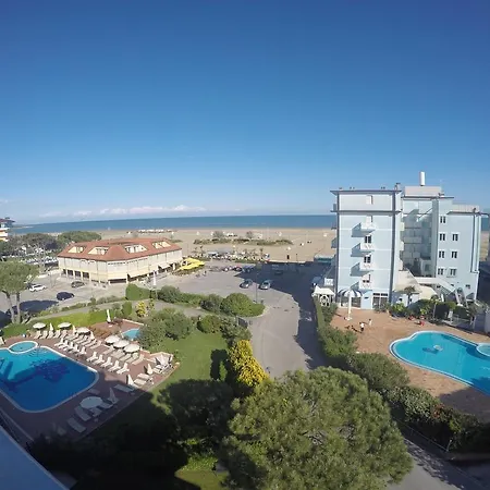 Aparthotel Zenith 3*